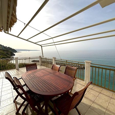 Terrazza Sul Mare Apartment ปิซโซ ภายนอก รูปภาพ